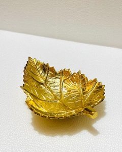 Latest Design Leaf Home Decorative Serving Leaf Kitchenware Home Decoration Available Aluminum And Brass Leaf Bowl - Product Image 1