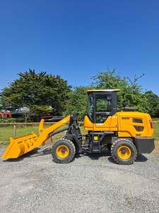 Cargadora de Ruedas de 50HP con Tracción en las Cuatro Ruedas, Nueva, 3 Toneladas, 1.9cbm, Cargadora Compacta para Trabajos Agrícolas y en Obras - Product Image 2