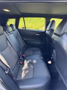 Achetez maintenant des voitures d'<span class=keywords><strong>occasion</strong></span> : <span class=keywords><strong>Toyota</strong></span> <span class=keywords><strong>Corolla</strong></span> Cross Limited 2.0P HEV SUV 2025, prête à être expédiée - Product Image 2