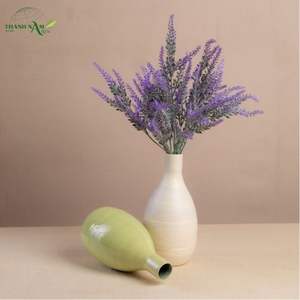 Vase de table en bambou enroulé Art Déco fait à la main - Décoration écologique et durable pour les intérieurs modernes - Product Image 5