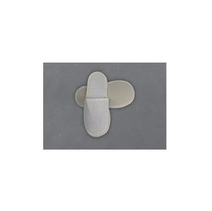 OYA HOME Hôtel jetable non tissé pour pantoufles Blanc pour l'été ou l'hiver-Fabriqué en Turquie - Product Image 1