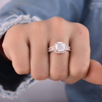 Bague de fiançailles en or rose 18 carats ronde taille brillante diamant CZ bijoux de mode ensemble de bagues de fiançailles de mariage à bas prix