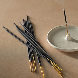 Bâtons d'encens noirs 8-19 pouces-Idéal pour un usage religieux et spirituel - Product Image 1