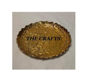 Assiette de service à dessert de qualité deluxe plateau fait à la main en aluminium de forme ronde assiette à feuilles pour mariage - Product Image 3