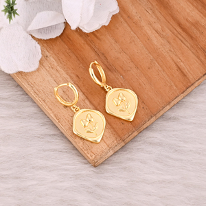 Pendiente de aro de diseñador hecho a mano en oro amarillo, joyería nupcial de moda, chapado en oro para compromiso, boda, Material principal de latón - Product Image 2