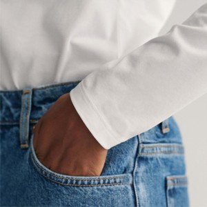 Hauts à col rond à manches longues pour femmes avec logo-Confortable, de haute qualité et idéal pour la mode de tous les jours" - Product Image 4