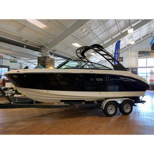 อะไหล่และอุปกรณ์เครื่องยนต์ Sea Ray SDX 250 ปี 2025 รุ่นใหม่ MerCruiser แบบติดตั้งภายใน/ภายนอกเรือ ถังน้ำมันเชื้อเพลิงขนาด 65 แกลลอน ระยะว่างใต้น้ำ 3.33 ฟุต - Product Image 3