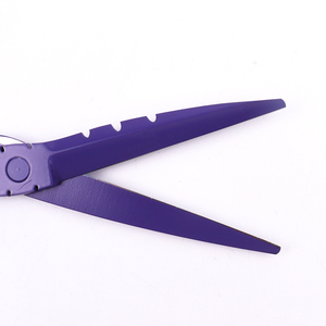 BLUE Ciseaux de coiffeur professionnels sur mesure avec poignée élégante Ciseaux de coupe de cheveux de haute qualité avec pointe de lame tranchante - Product Image 6