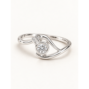 Bague Ajustable Celeste Orbit - Plaqué Or Rose 18K avec Incrustation en Forme de Cœur - Product Image 1