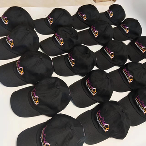 Casquettes personnalisées pour enfants et adultes, casquette de baseball à 6 panneaux avec broderie 3D, casquette avec patchs en cuir personnalisés et casquette avec logo - Product Image 4