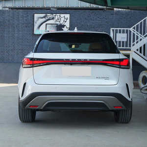 รถยนต์มือสองปี 2024 ไฮบริด ซีดาน ขับเคลื่อน 4 ล้อ เกียร์อัตโนมัติ ระบบขับเคลื่อนน้ำมัน/ไฟฟ้า ห้องโดยสารกว้างขวาง 4 ที่นั่ง เบาะหนัง หลังคาพาโนรามา - Product Image 2