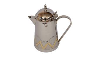 Jarra de Latón Oficial y Dispensador de Agua con Diseño Mughal, Acabado Pulido, Utensilios para Servir Agua - Product Image 4