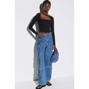 Haut court à manches longues avec bordure à volants pour femmes, logo floral brodé, taille XL, en soie et mousseline de soie, tricoté, décontracté, coréen, uni, teint - Product Image 3