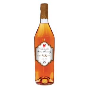 Brandy V.S. de 3 Años Añejado en Barricas de Roble Francés, Botella de Vidrio de 0.5L, Aroma Suave y Fino, Sabor Suave y Aterciopelado - Product Image 1