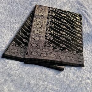 Sari en soie Mashru Banarasi traditionnel de qualité supérieure, motif Jaal tissé élégant, tenue ethnique indienne de créateur, finition lisse, idéal pour les fêtes - Product Image 1