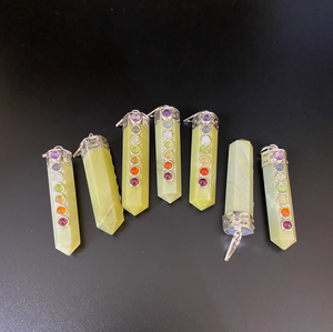 En gros Serpentine Sept Chakra Crayon Pendentif Collier Agate Naturelle Guérison Cristal Pierre Précieuse Polie pour la Mise à la Terre - Product Image 2