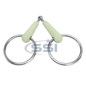 Mors à rênes en acier inoxydable recouvert de caoutchouc avec anneau de confort pour la bouche du cheval, couleur et design personnalisables, service OEM - Product Image 1