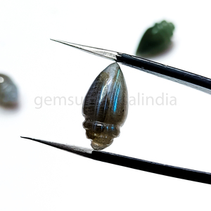 Concha de labradorita, Concha tallada, cuentas de piedras preciosas, forma de concha de labradorita, piedra de cristal, abalorios de concha de caracol, cuentas talladas a mano, 18x10mm - Product Image 1