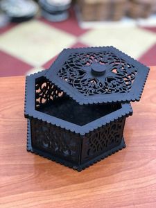 กล่องขนมไม้ดีไซน์สวยสำหรับตกแต่งโต๊ะน้ำชา เพิ่มความหรูหราให้กับงานสังสรรค์ยามเย็น - Product Image 6