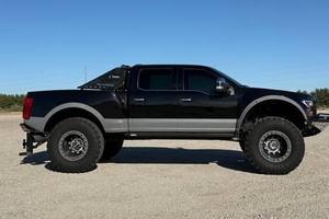 Ford F-250 Super Duty 4×4 MegaRexx 2021, Motor Turbodiésel V8 de 6.7 Litros - Product Image 5