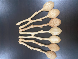 Cuchara de madera de alta calidad hecha de madera sostenible ideal para utensilios de cocina y juegos de regalo - Product Image 5