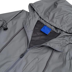 Traje cortavientos de diseño personalizado OEM para hombres adultos Color sólido Precio razonable para chándales de uso en invierno - Product Image 3