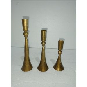 Candelabro de Metal Hecho a Mano de Estilo Nórdico, Portavelas de Hierro Rústico con Forma de Rosa, Adorno de Lujo para Mesa de Salón o Boda - Product Image 5