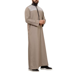 Dernière conception de robes musulmanes Jubbah Thobe pour hommes avec logo personnalisé élégant Jubba Thobe pour hommes - Product Image 3