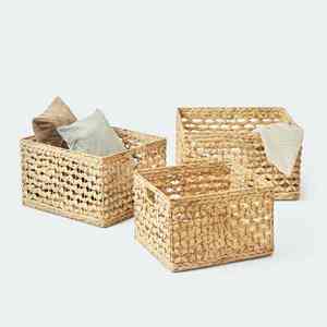 High Quality Natural Water Hyacinth <b>Wicker</b> <b>Basket</b> with Home <b>Laundry</b> Clothes Storage Organization Wholesale Made in Vietnam - Product Image 2
