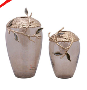 Vase à fleurs en métal de grande vente avec une belle conception de feuille d'or pour la décoration d'hôtel à la maison - Product Image 1