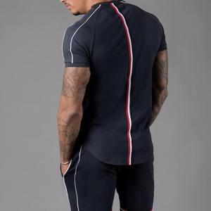 Camiseta de moda de verano personalizada para hombre, nuevo diseño, 100% de algodón, cuello redondo, tejido ligero, diseño sólido, estampado de manga corta - Product Image 2