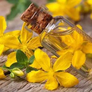 Huile de colza raffinée pour la cuisson de la friture et l'utilisation d'aliments sains Huile comestible de qualité supérieure pour la préparation des aliments - Product Image 2