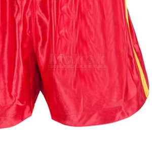 Shorts de kickboxing élégants, respirants et légers en 100 % polyester, avec une coupe flexible et un tissu résistant pour l'entraînement, le sparring et la pratique. - Product Image 3