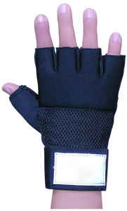 Vendas protectoras profesionales acolchadas para manos, transpirables, elásticas, con protección para los nudillos y soporte de muñeca extendido y ajustable. - Product Image 3
