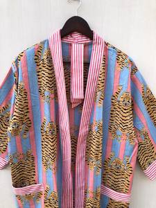 Robe kimono en coton imprimé à la main Tiger, robe de bain douce, robe enveloppante, vente en gros au meilleur prix - Product Image 5
