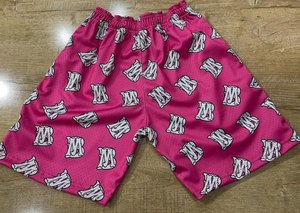 Pantalones cortos de malla de color con logotipo y estampado de sublimación para hombre - Product Image 2