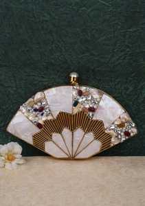 กระเป๋าใส่หินและลูกปัดประดับด้วยเรซินสั่งทําพิเศษพร้อมที่จับกิ่งโลหะเหมาะสําหรับขายต่อ - Product Image 6