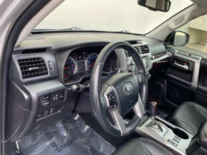 Toyota 4Runner Limited Usada de 2018 - Product Image 4