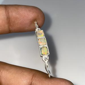 Pendentif de style vintage en argent sterling 925 avec opale éthiopienne et pierres précieuses en laiton plaqué breloques chrétiennes pour enfants - Product Image 2