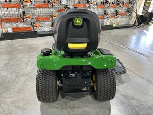 Achetez un tracteur à gazon John Deere X330 48 de qualité supérieure en gros, disponible à la vente - Product Image 4