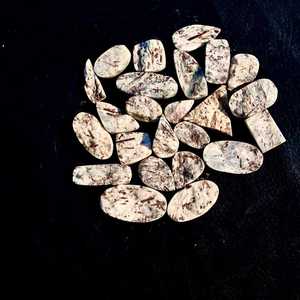 Venta al por mayor Astrophyllite Cabochon Lote Natural Druzy Piedras preciosas para la joyería - Product Image 1