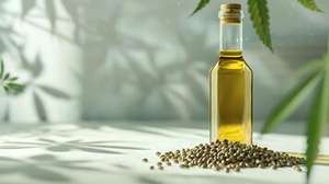 100% Huile de graines de chanvre pure Huile de graines de chanvre en gros Huile de graines de chanvre naturelle et pure - Product Image 2