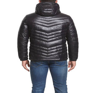 Vente en gros de veste matelassée XL pour hommes avec logo personnalisé Vêtements d'extérieur isolés en tissu Sherpa épais de haute qualité Capuche légère et chaude pour l'hiver - Product Image 5