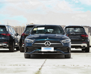 SUV électrique d'occasion EQA de haute performance fabriqué en Chine avec batterie au lithium, 4 portes, 5 places, autonomie de 601-700 km, 200-250 kW - Product Image 1