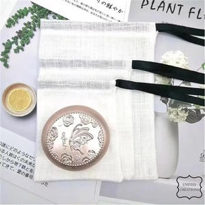 ถุงผ้าแคนวาสขนาดเล็กทำจากผ้าฝ้ายแบบหูรูดถุงผ้าลินินของขวัญคริสต์มาสทำจากผ้าแคนวาสแบบกำหนดเอง - Product Image 3