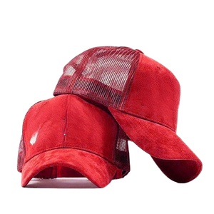 Gorra Trucker de Gamuza Personalizada al por Mayor, Gorras de Malla de Gamuza con Bordado 3D de 5 Paneles, 2026 - Product Image 3