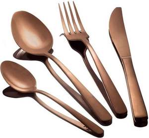 Couverts élégants en or mat avec des poignées au design martelé pour une salle à manger contemporaine Vaisselle moderne et style de cuisine d'Inde - Product Image 6