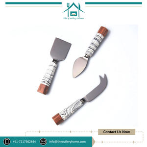 Hôtel et Restaurant Utilisation Durable Nourriture Sûre Conception Royale Marbre et Manche en Bois Acier Inoxydable Couleur Argent Ensemble de Fromage - Product Image 2