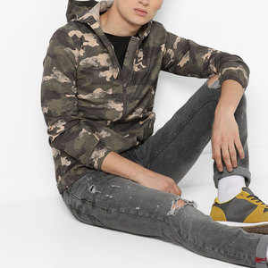 Sweat-shirt pour homme à logo personnalisé imprimé camouflage, coupe classique, en coton tricoté, tenue décontractée d'automne, streetwear - Product Image 3
