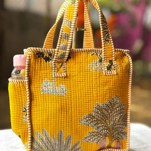 กระเป๋าโท้ทผ้าฝ้าย 100% คุณภาพดีที่สุด ปี 2025 ทำมือ ลายพิมพ์ กระเป๋าสะพายไหล่ผู้หญิง ลายทางนุ่ม พกพาสะดวกสำหรับการช้อปปิ้ง - Product Image 1